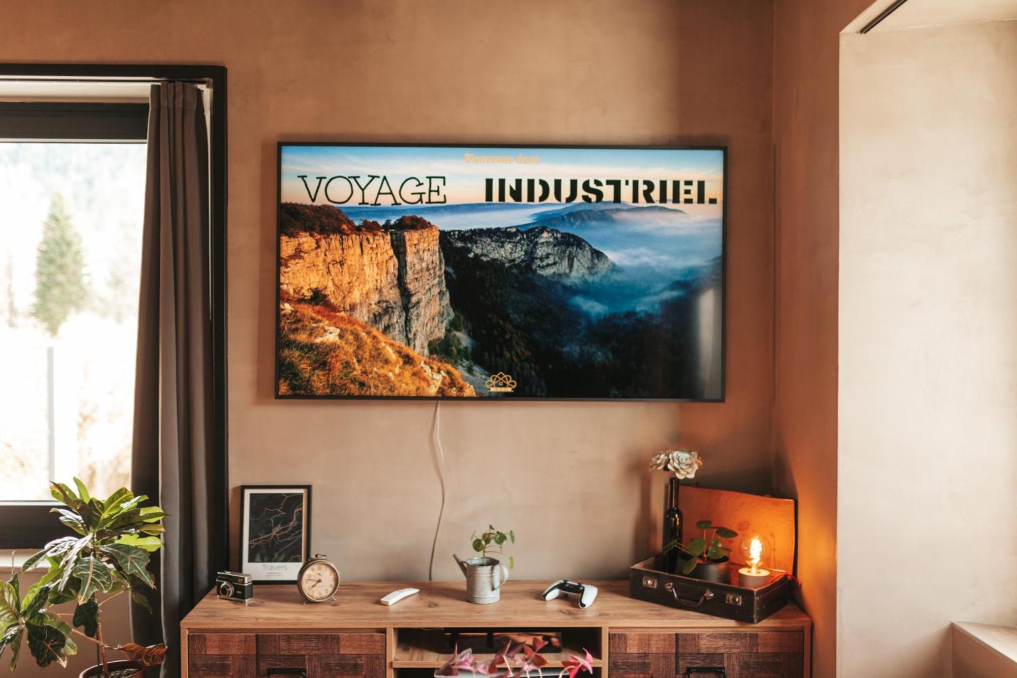Appartement Thematique: Voyage Industriel Travers Exteriér fotografie